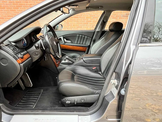 Maserati quattroporte 4.2, automaat, 21-xrl-9 - afbeelding 2 van  16