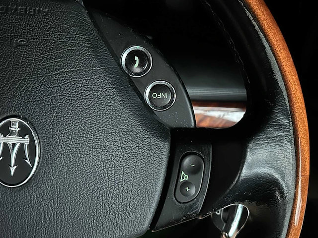 Maserati quattroporte 4.2 duo select 400pk 2006, 61-ldt-4 - afbeelding 25 van  63