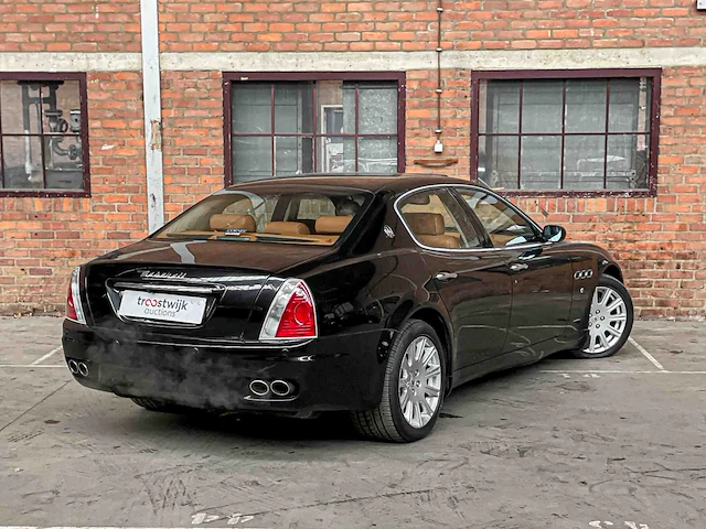 Maserati quattroporte 4.2 v8 400pk 2004 youngtimer - afbeelding 2 van  40