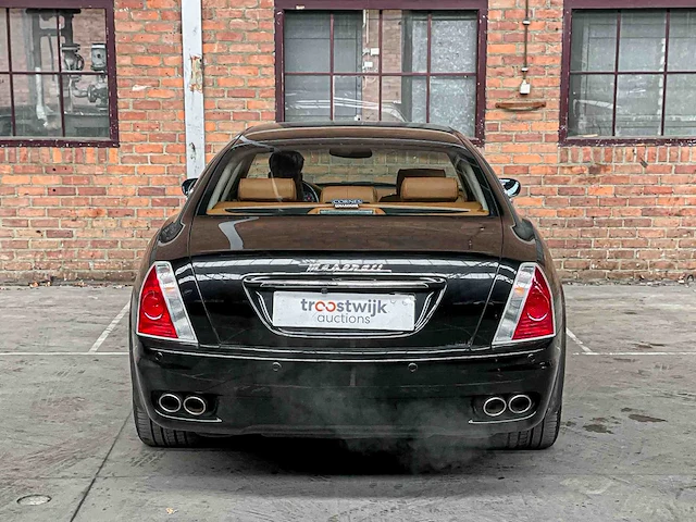 Maserati quattroporte 4.2 v8 400pk 2004 youngtimer - afbeelding 3 van  40