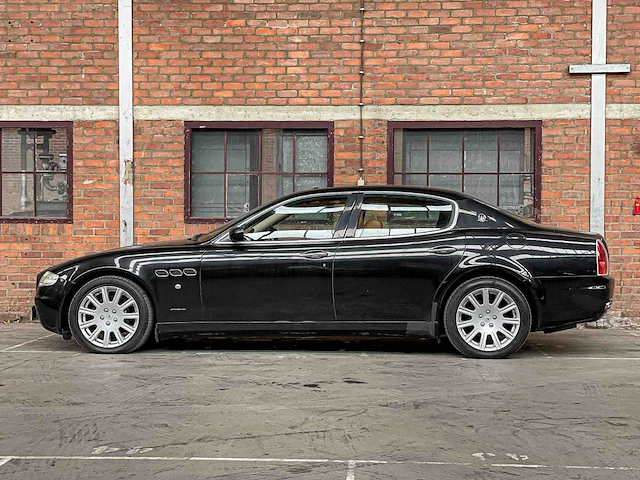 Maserati quattroporte 4.2 v8 400pk 2004 youngtimer - afbeelding 6 van  40