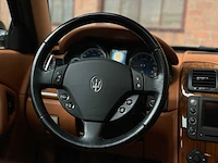 Maserati quattroporte 4.2 v8 400pk 2004 youngtimer - afbeelding 11 van  40