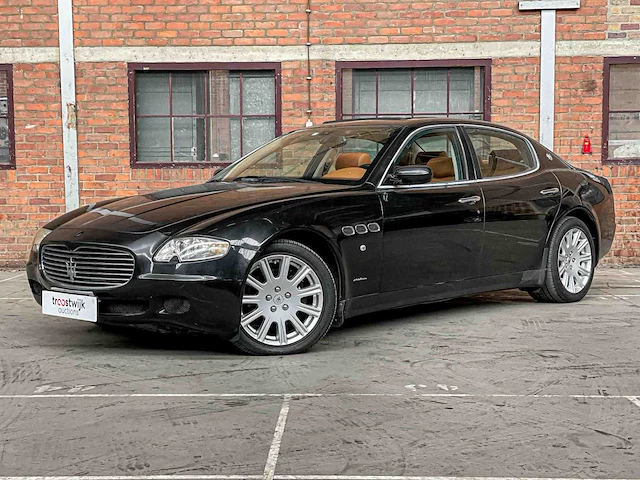 Maserati quattroporte 4.2 v8 400pk 2004 youngtimer - afbeelding 1 van  40