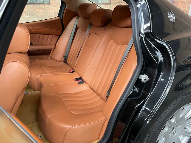 Maserati quattroporte 4.2 v8 400pk 2004 youngtimer - afbeelding 30 van  40
