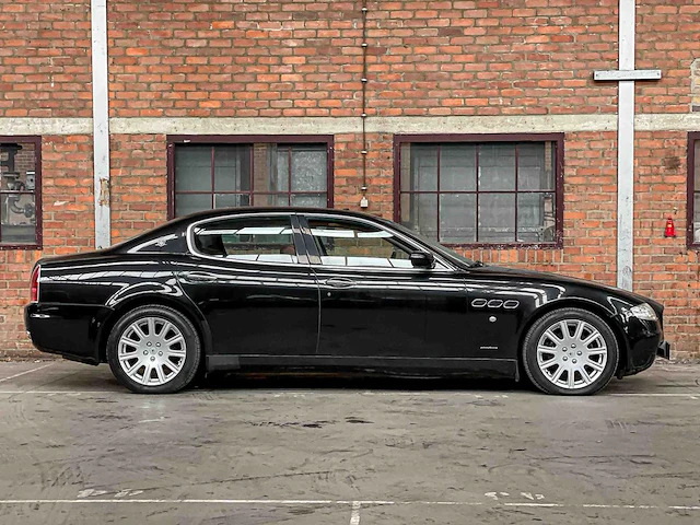 Maserati quattroporte 4.2 v8 400pk 2004 youngtimer - afbeelding 38 van  40