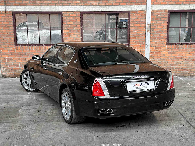 Maserati quattroporte 4.2 v8 400pk 2005 -youngtimer- - afbeelding 7 van  42