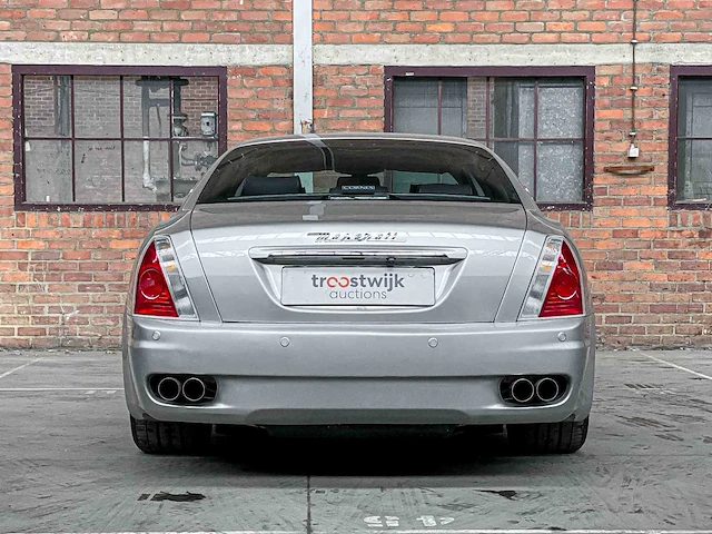 Maserati quattroporte 4.2 v8 400pk 2006 youngtimer - afbeelding 4 van  43
