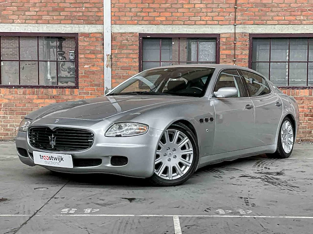 Maserati quattroporte 4.2 v8 400pk 2006 youngtimer - afbeelding 1 van  43