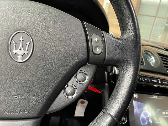 Maserati quattroporte 4.2 v8 400pk 2006 youngtimer - afbeelding 15 van  43