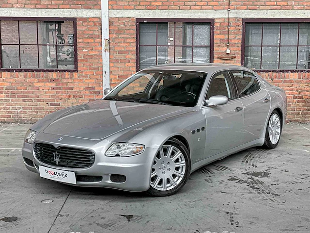 Maserati quattroporte 4.2 v8 400pk 2006 youngtimer - afbeelding 12 van  43
