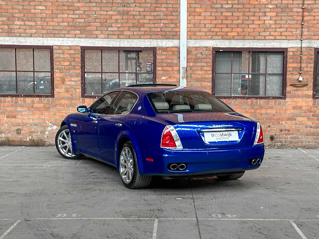 Maserati quattroporte 4.2 v8 400pk 2008 (43.000 km) youngtimer -automaat- - afbeelding 22 van  51