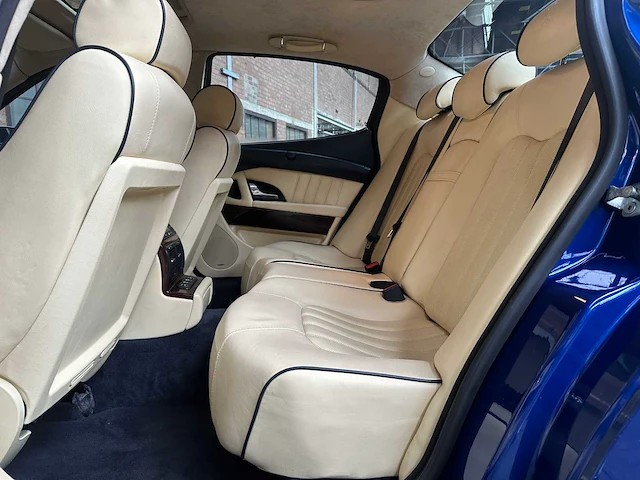 Maserati quattroporte 4.2 v8 400pk 2008 (43.000 km) youngtimer -automaat- - afbeelding 43 van  51