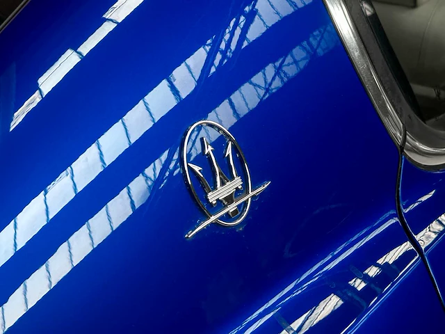 Maserati quattroporte 4.2 v8 400pk 2008 (43.000 km) youngtimer -automaat- - afbeelding 7 van  51