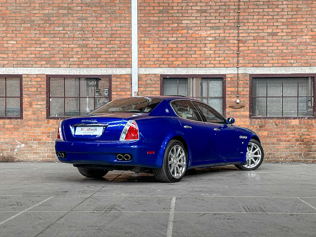 Maserati quattroporte 4.2 v8 400pk 2008 (43.000 km) youngtimer -automaat- - afbeelding 9 van  51
