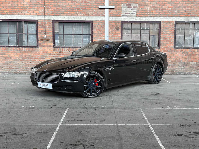 Maserati quattroporte 4.2 v8 400pk zf -automaat- 2007 youngtimer - afbeelding 12 van  47