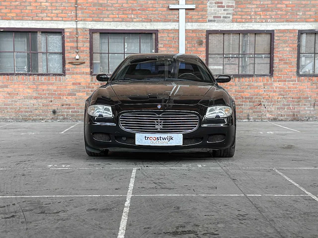 Maserati quattroporte 4.2 v8 400pk zf -automaat- 2007 youngtimer - afbeelding 43 van  47