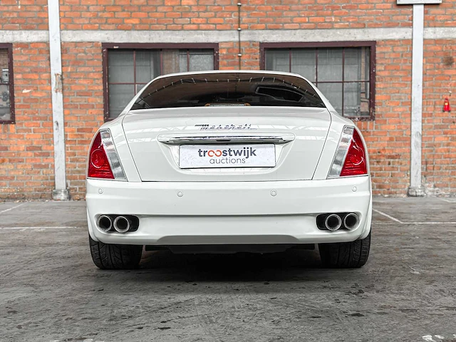 Maserati quattroporte 4.2 v8 400pk zf -automaat- 2008 youngtimer - afbeelding 4 van  43