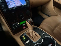 Maserati quattroporte 4.2 v8 400pk zf -automaat- 2008 youngtimer - afbeelding 19 van  43