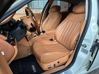 Maserati quattroporte 4.2 v8 400pk zf -automaat- 2008 youngtimer - afbeelding 32 van  43