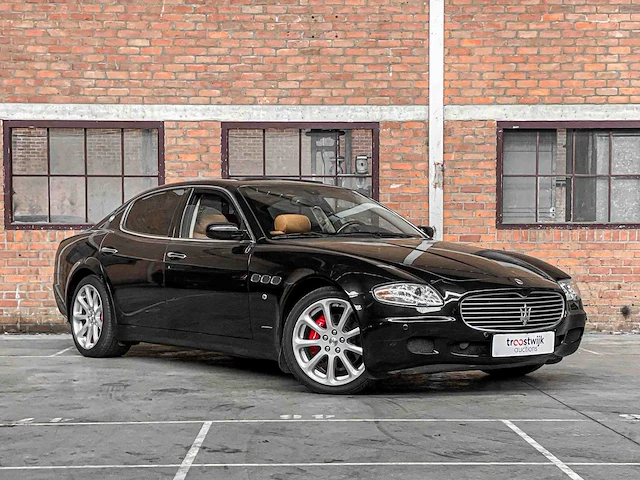 Maserati quattroporte 4.2 v8 400pk zf automaat 2008 youngtimer - afbeelding 7 van  47