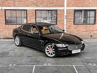 Maserati quattroporte 4.2 v8 400pk zf automaat 2008 youngtimer - afbeelding 8 van  47