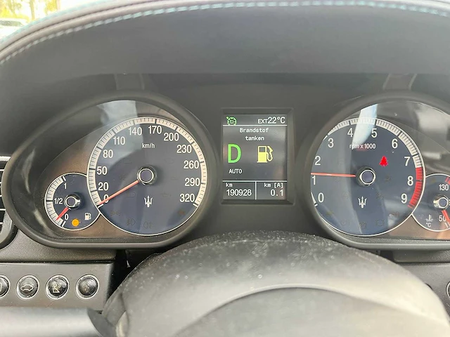 Maserati quattroporte 4.2 v8 (401 pk), automaat, 35-pf-xf - afbeelding 8 van  25