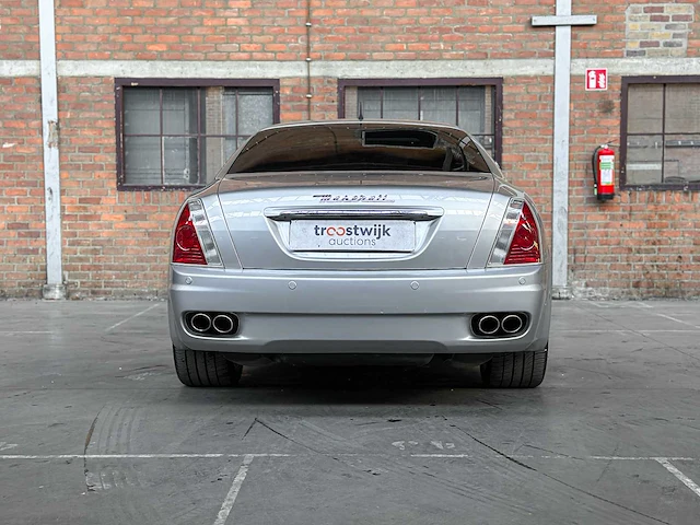 Maserati quattroporte 4.2 v8 401pk 2005, z-476-jx youngtimer - afbeelding 12 van  59