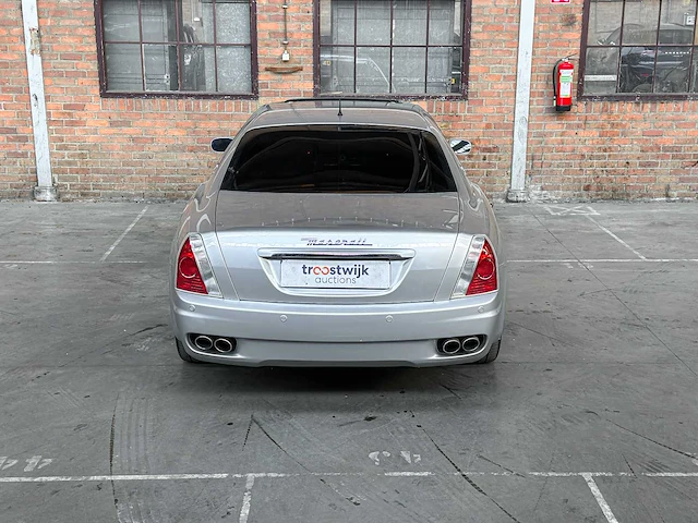 Maserati quattroporte 4.2 v8 401pk 2005, z-476-jx youngtimer - afbeelding 13 van  59