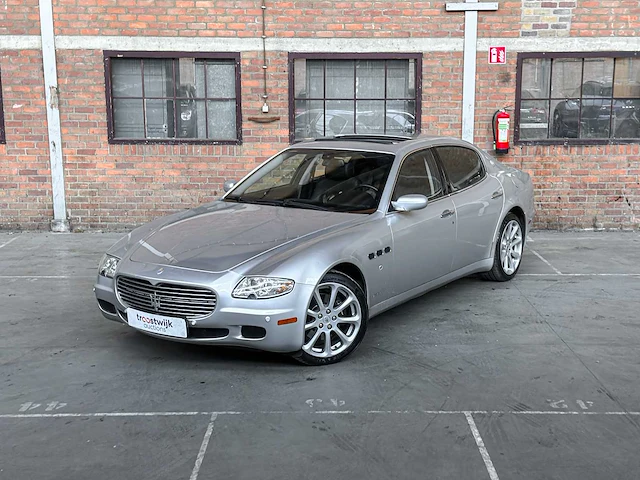 Maserati quattroporte 4.2 v8 401pk 2005, z-476-jx youngtimer - afbeelding 3 van  59