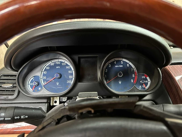 Maserati quattroporte 4.2 v8 401pk 2008 youngtimer - afbeelding 13 van  33