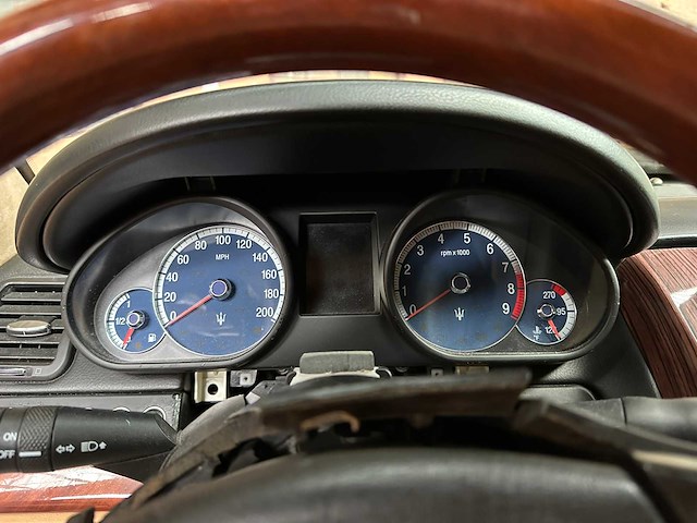 Maserati quattroporte 4.2 v8 401pk 2008 youngtimer - afbeelding 13 van  33