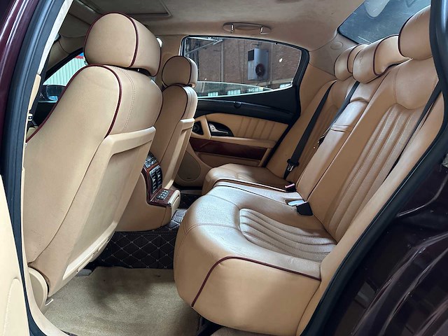 Maserati quattroporte 4.2 v8 401pk 2008 youngtimer - afbeelding 20 van  33