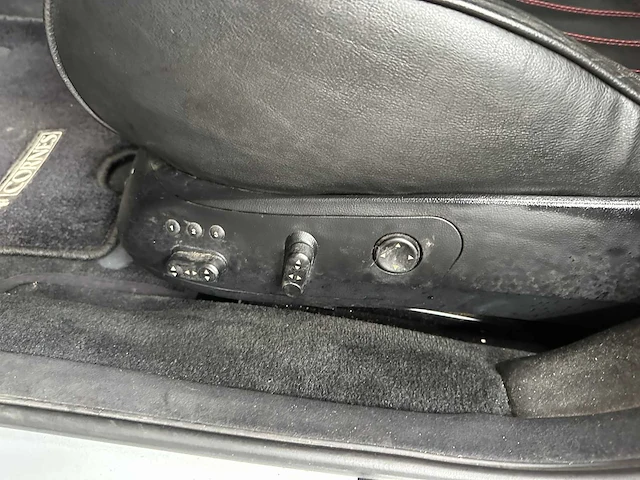 Maserati quattroporte 4.2 v8 (41.000 km) 400pk 2005 -youngtimer- - afbeelding 24 van  42