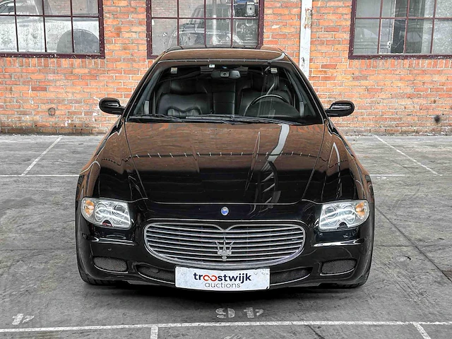 Maserati quattroporte 4.2 v8 (41.000 km) 400pk 2005 -youngtimer- - afbeelding 39 van  42