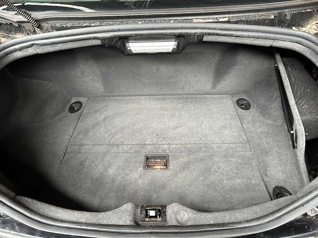 Maserati quattroporte 4.2 v8 (41.000 km) 400pk 2005 -youngtimer- - afbeelding 26 van  42