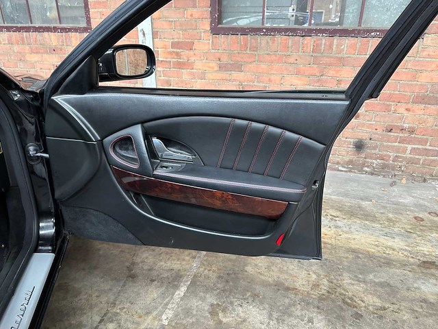 Maserati quattroporte 4.2 v8 (41.000 km) 400pk 2005 -youngtimer- - afbeelding 28 van  42