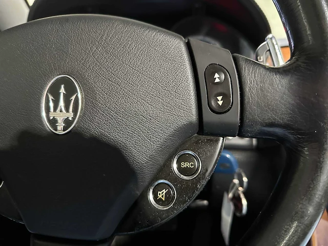 Maserati quattroporte 4.2 v8 duo select 401pk 2005, 13-rl-xn youngtimer - afbeelding 26 van  55