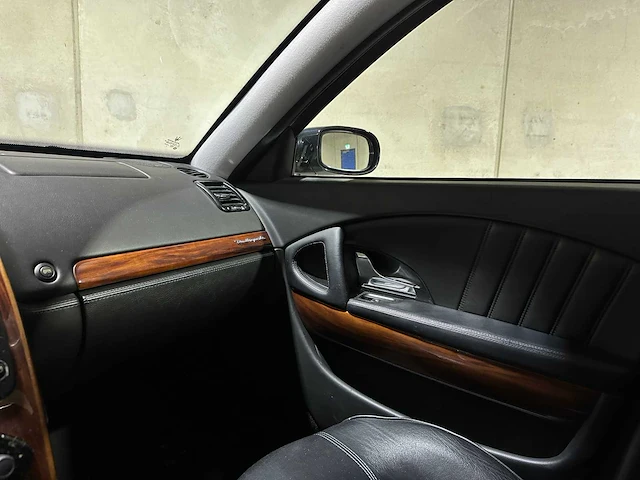 Maserati quattroporte 4.2 v8 duo select 401pk 2005, 13-rl-xn youngtimer - afbeelding 33 van  55