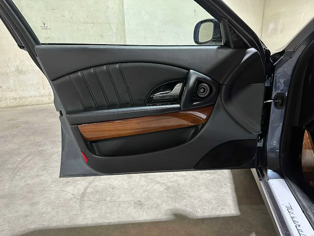 Maserati quattroporte 4.2 v8 duo select 401pk 2005, 13-rl-xn youngtimer - afbeelding 36 van  55
