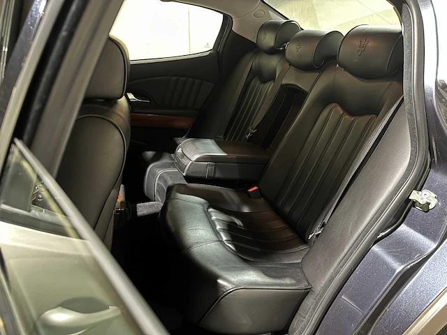 Maserati quattroporte 4.2 v8 duo select 401pk 2005, 13-rl-xn youngtimer - afbeelding 39 van  55