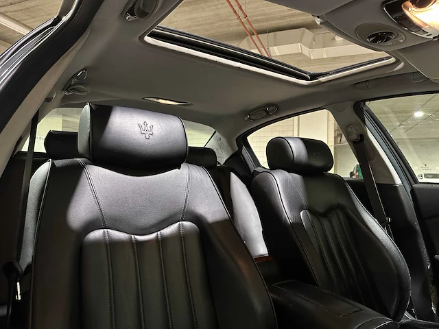 Maserati quattroporte 4.2 v8 duo select 401pk 2005, 13-rl-xn youngtimer - afbeelding 46 van  55