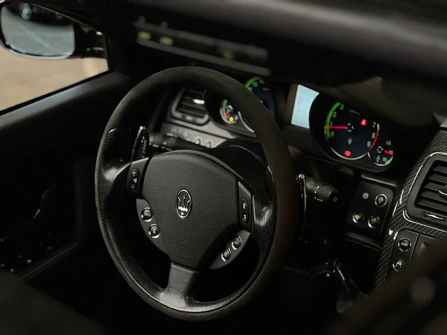 Maserati quattroporte 4.2 v8 sport gt s 401pk ‘42.000km’ 401pk 2008 - afbeelding 35 van  47