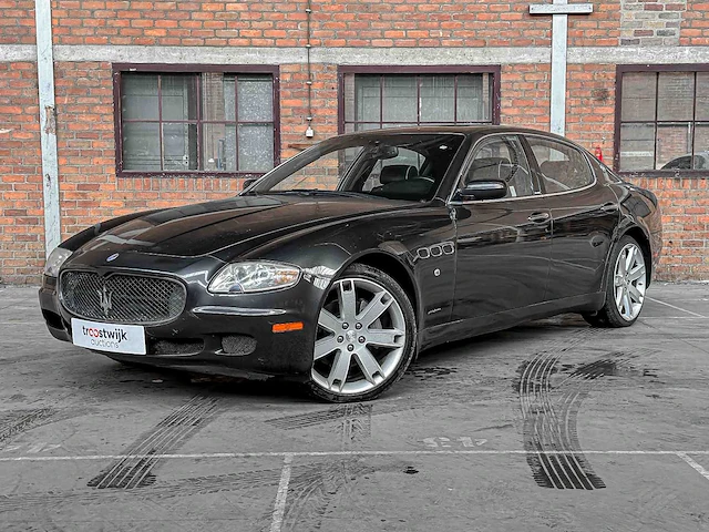 Maserati quattroporte 4.2l v8 mfi dohc 259 400pk 2008 youngtimer - afbeelding 1 van  37