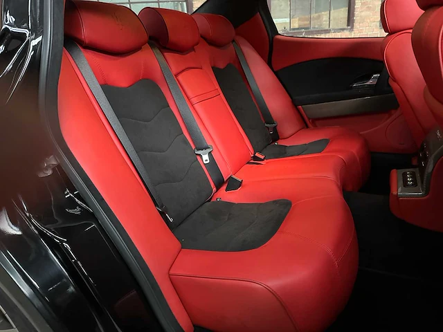 Maserati quattroporte 4.7 v8 440pk sport gts ‘63.000km’ 2010 - afbeelding 36 van  44