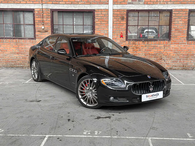 Maserati quattroporte 4.7 v8 440pk sport gts ‘63.000km’ 2010 - afbeelding 43 van  44