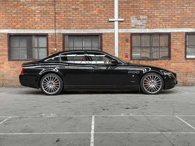 Maserati quattroporte 4.7 v8 440pk sport gts ‘63.000km’ 2010 - afbeelding 44 van  44