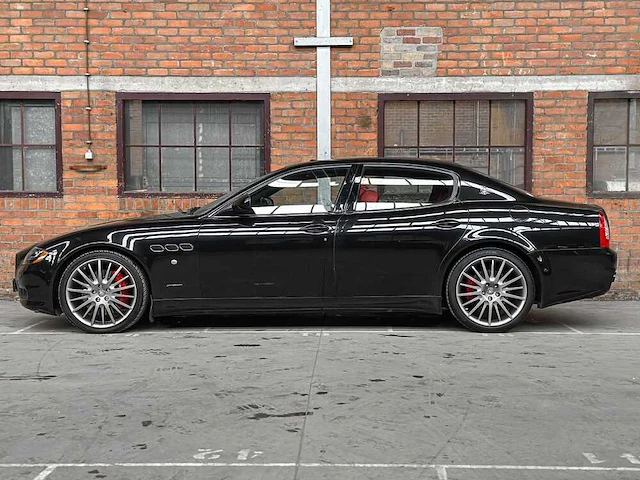 Maserati quattroporte 4.7 v8 440pk sport gts car 2010 - afbeelding 23 van  41