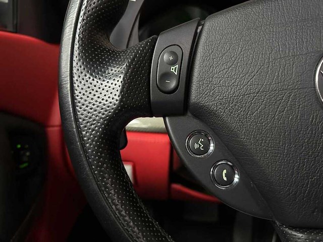 Maserati quattroporte 4.7 v8 440pk sport gts car 2010 - afbeelding 27 van  41