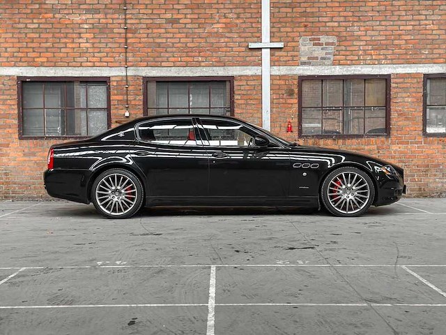 Maserati quattroporte 4.7 v8 440pk sport gts car 2010 - afbeelding 28 van  41