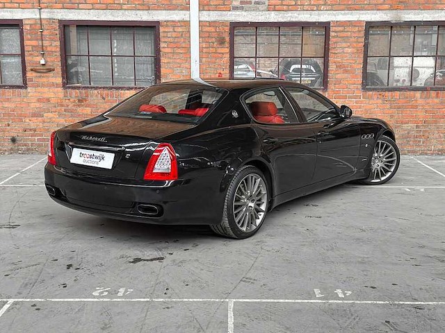 Maserati quattroporte 4.7 v8 440pk sport gts car 2010 - afbeelding 39 van  41